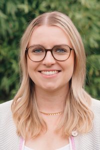 Mitarbeiter: Julia van Well